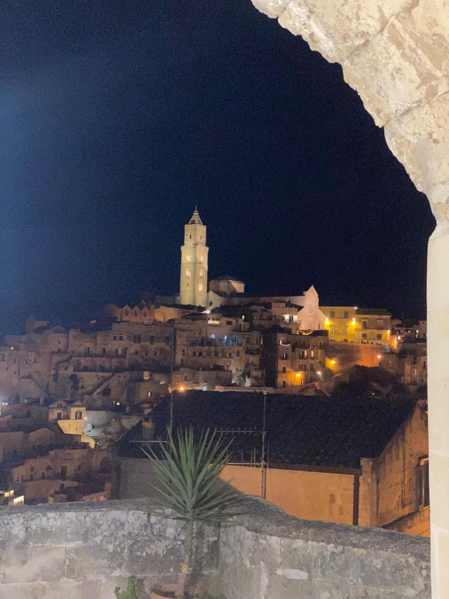 Lovely & Chic Rooms Nei Sassi Matera Buitenkant foto
