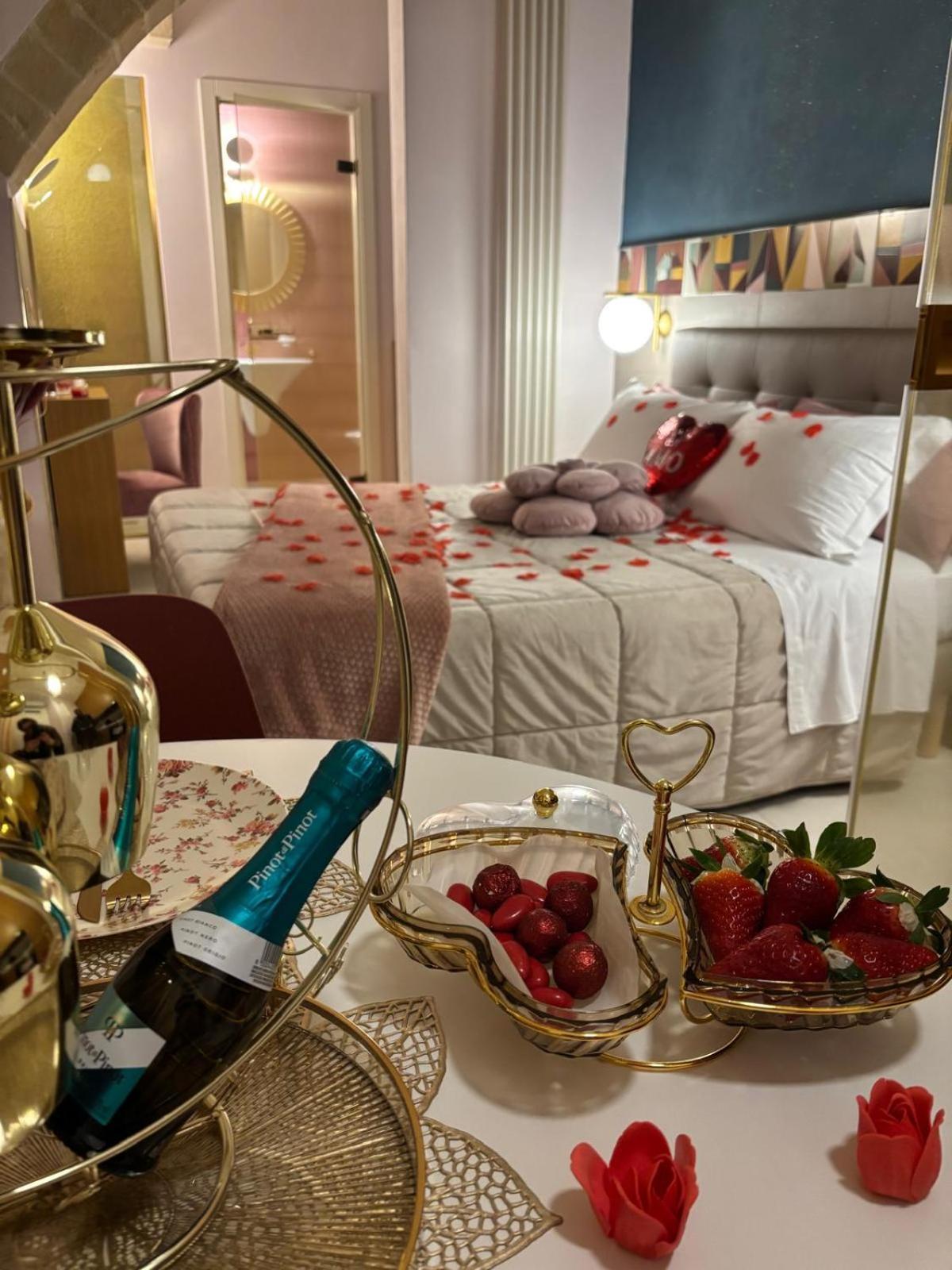 Lovely & Chic Rooms Nei Sassi Matera Buitenkant foto